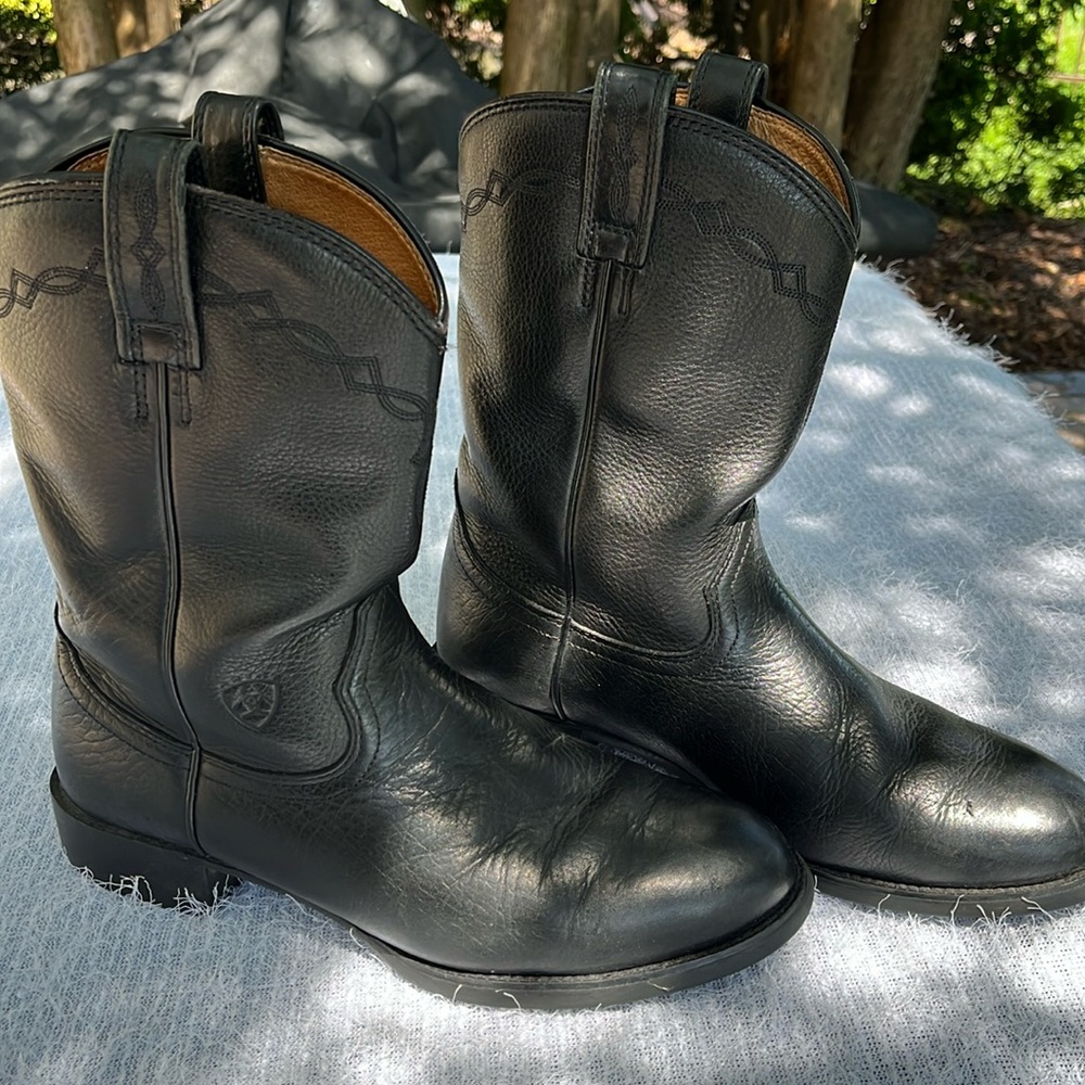 Ariat Heritage Roper Men's Black Leather Western Boot 9.5D Round Toe Cowboy